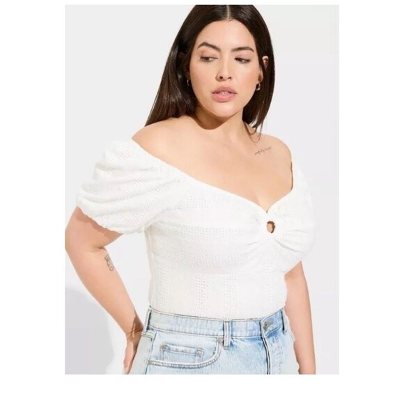 Torrid Eyelet Off Shoulder Crop Top 4X White Smocked Keyhole NEW Boho Cottage - Picture 1 of 13
